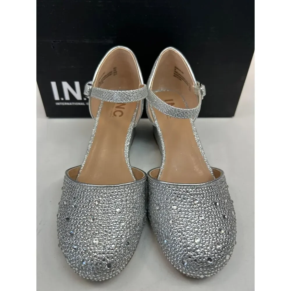 I.N.C. Sienna‎ Silver Wedges Size 2 M